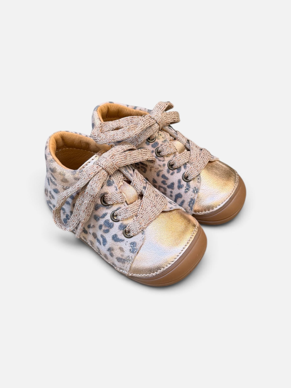Chaussures premiers pas Babybotte Zoha – Léopard & Doré