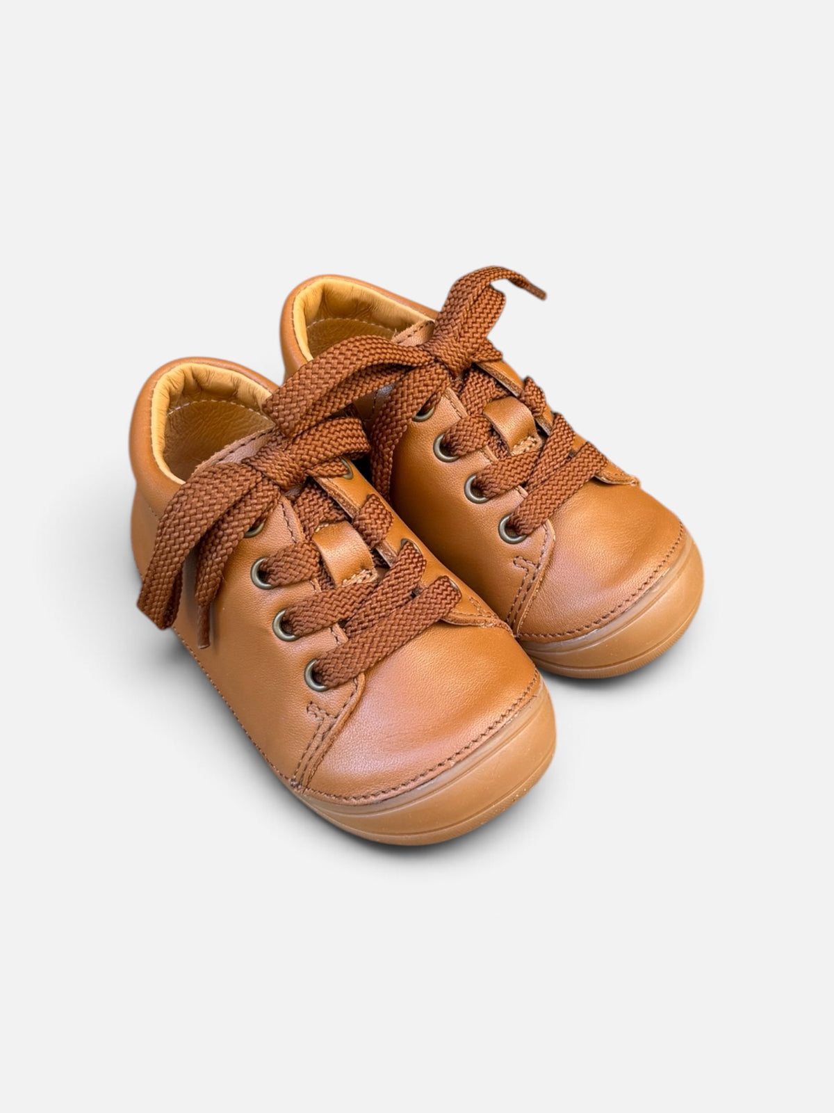 Chaussures premiers pas Babybotte Zoha – Cognac