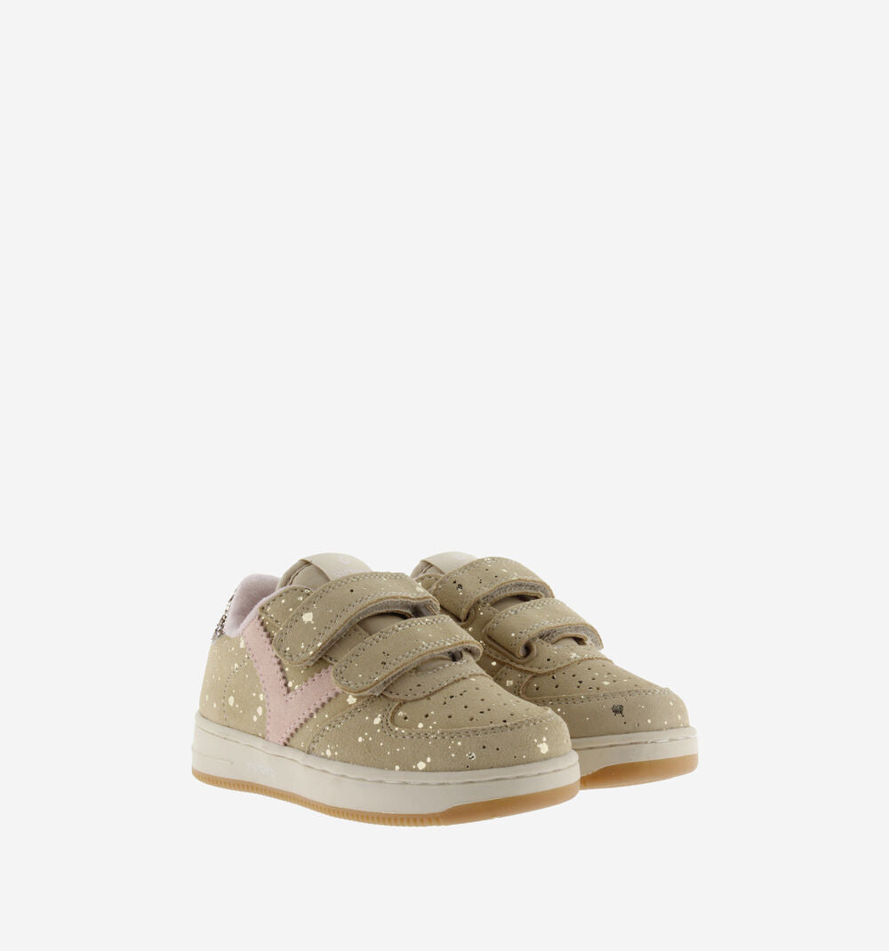 Victoria Beige131