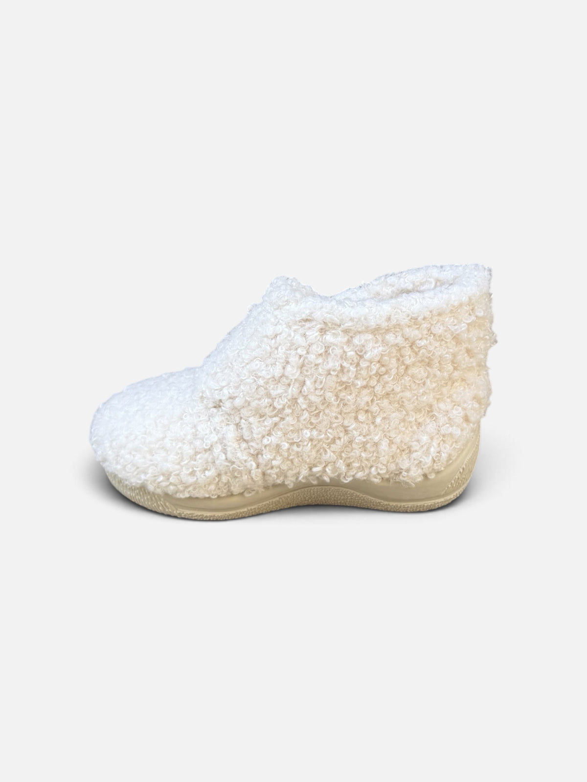Chaussons Cienta Crudo– Douceur et confort pour les petits pieds