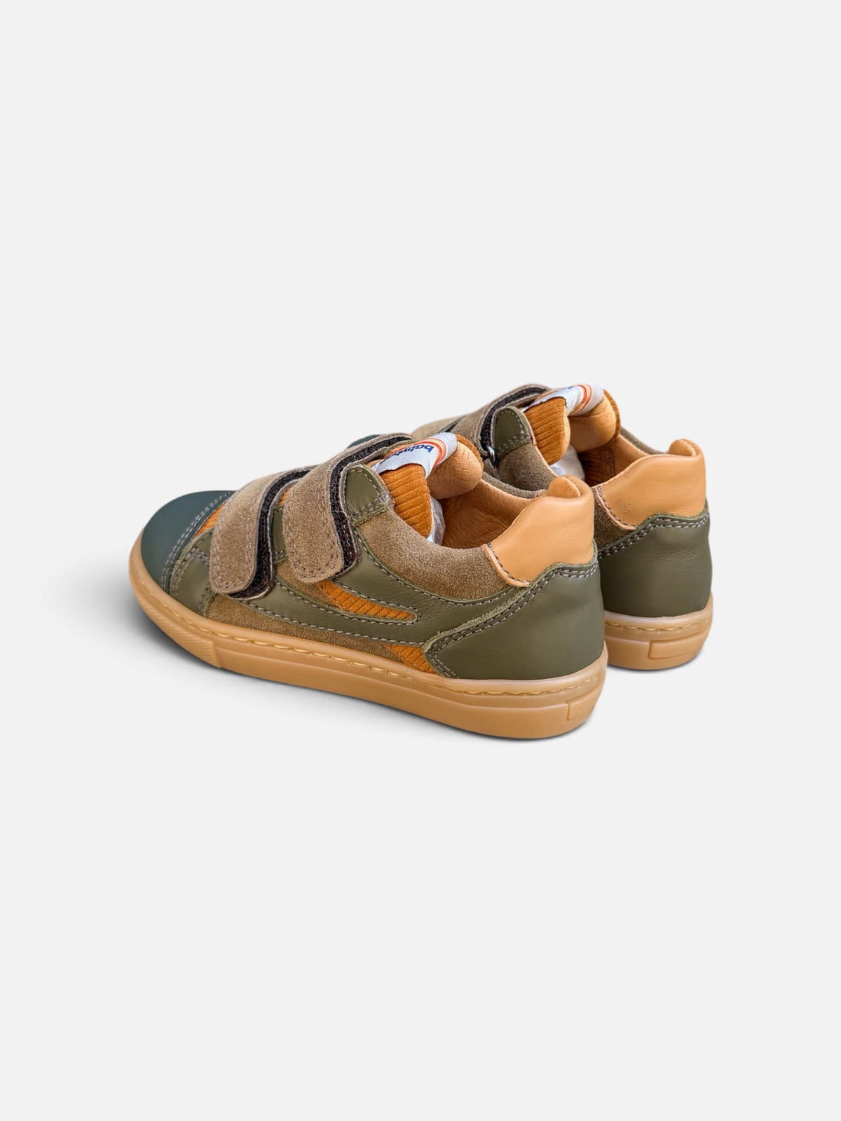 Baskets garçon Babybotte Arezzo Scratch – Kaki & camel