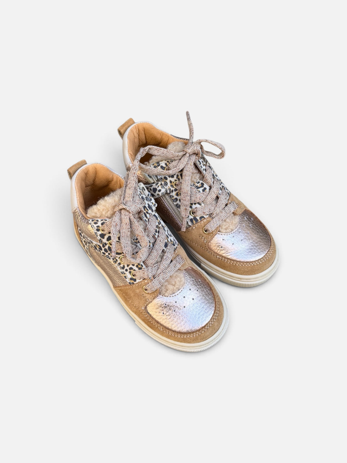 Baskets fille Babybotte Arielle – Léopard & Champagne