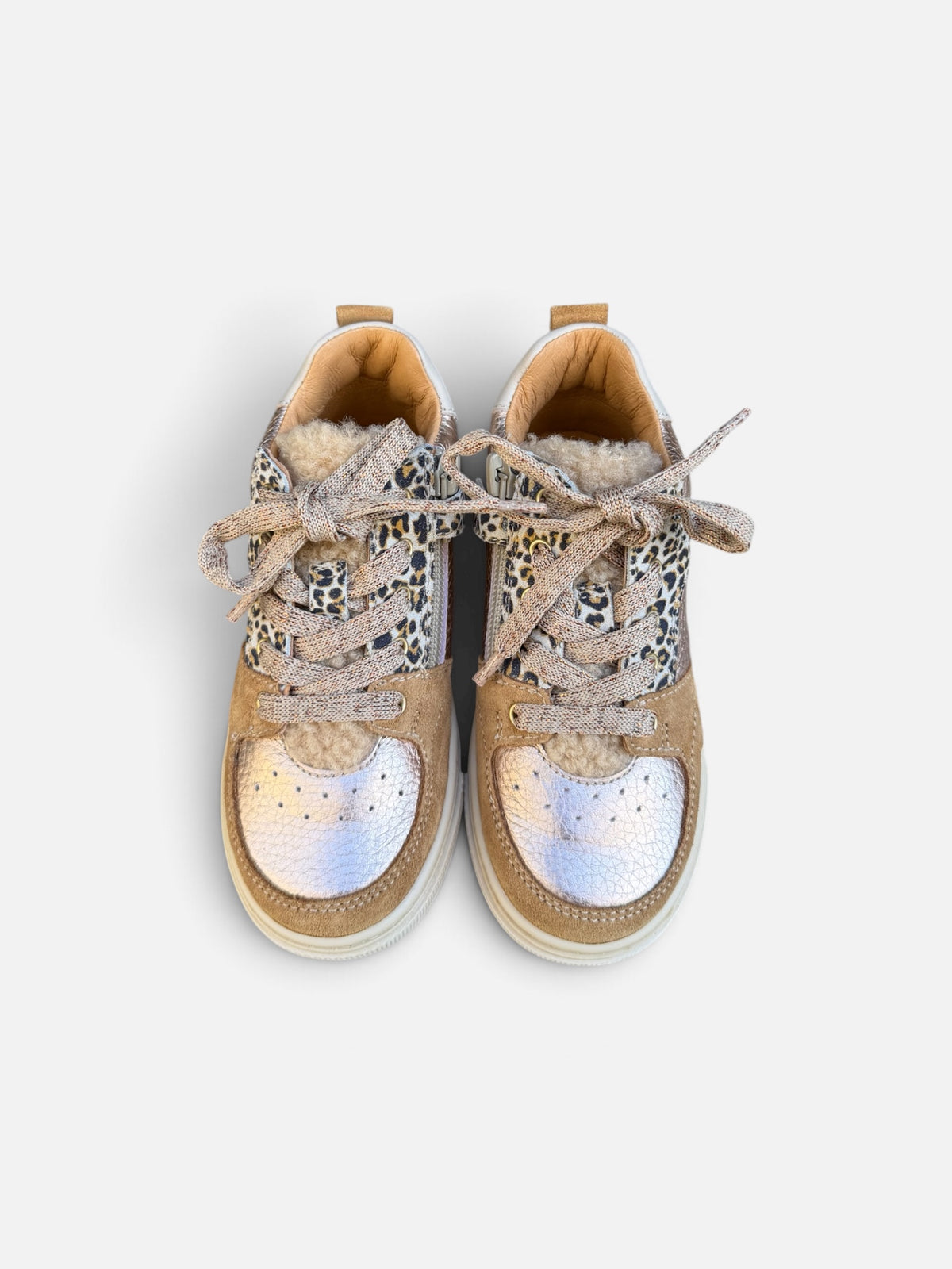 Baskets fille Babybotte Arielle – Léopard & Champagne