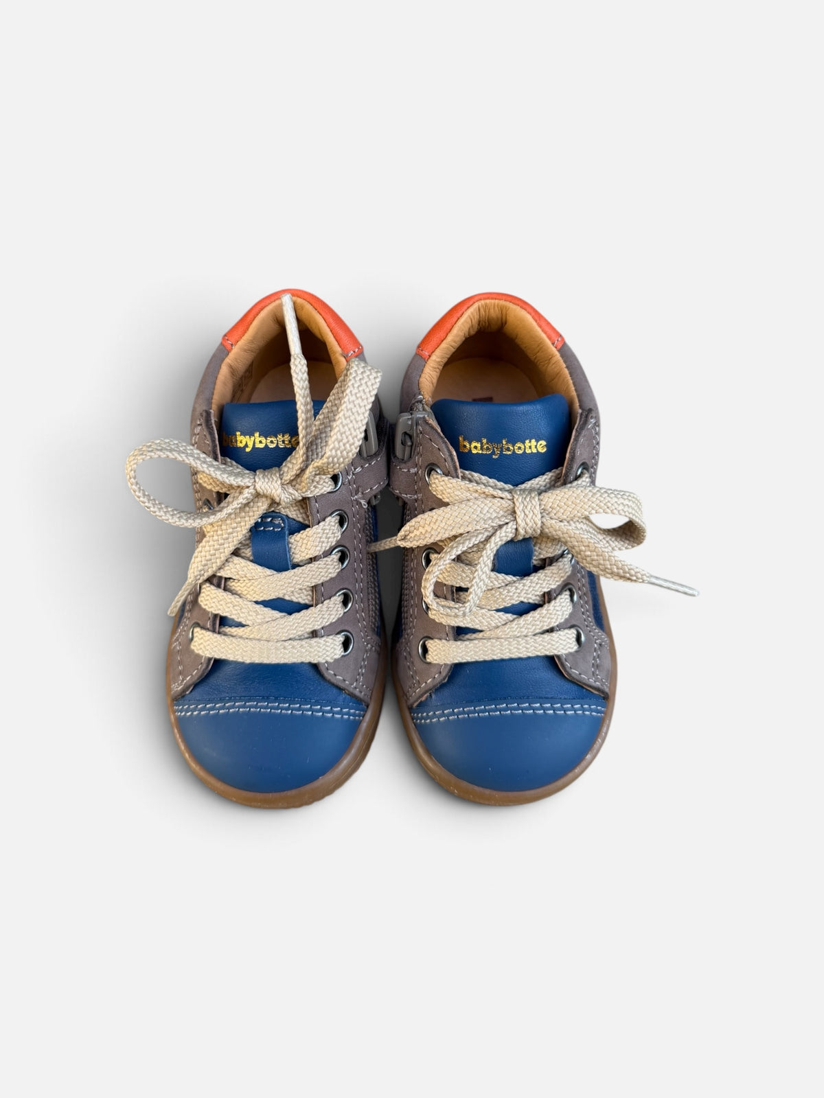 Baskets enfant Babybotte Frida – Bleu, taupe & orange